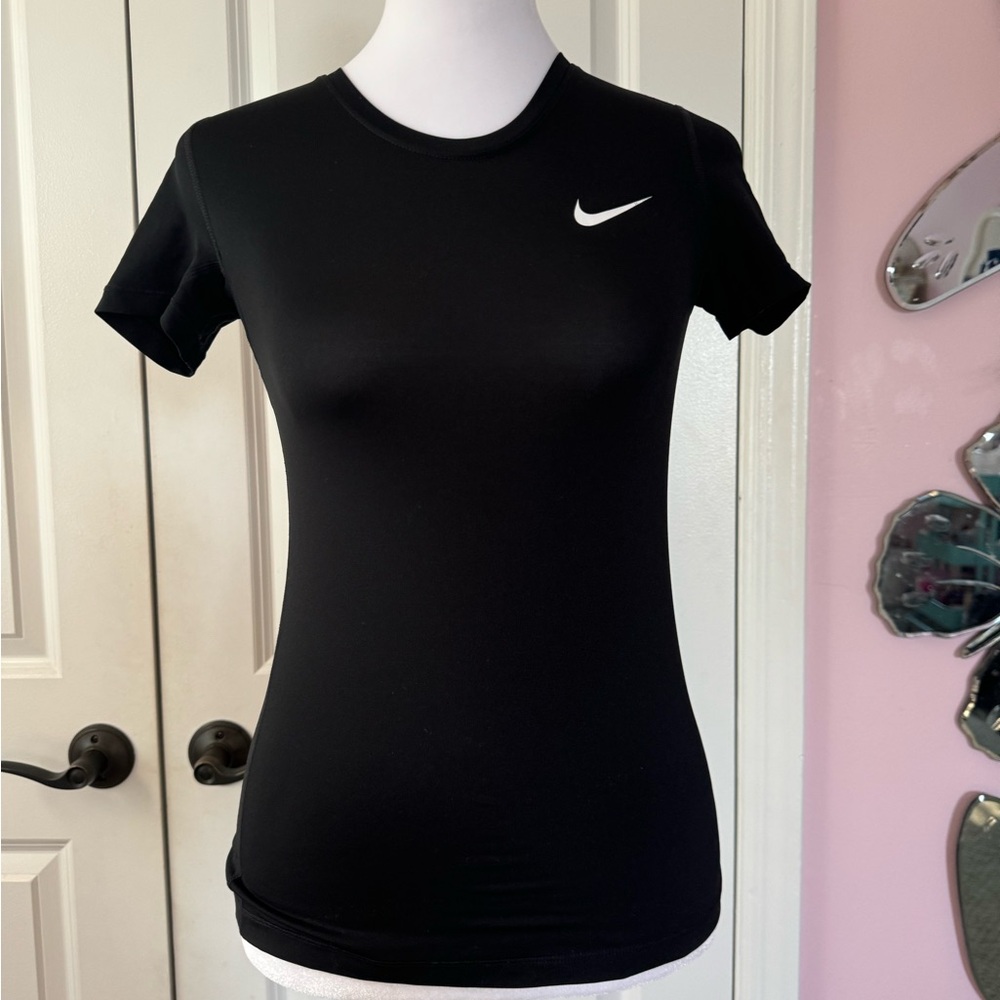 Nike Black Fitted Short Sleeve Tee